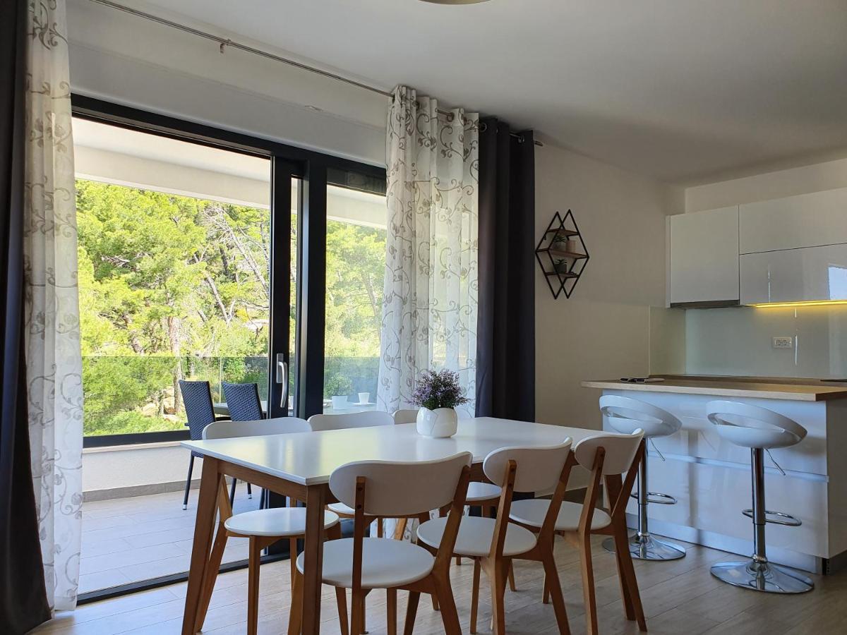 Villa La Vita Baška Voda Buitenkant foto