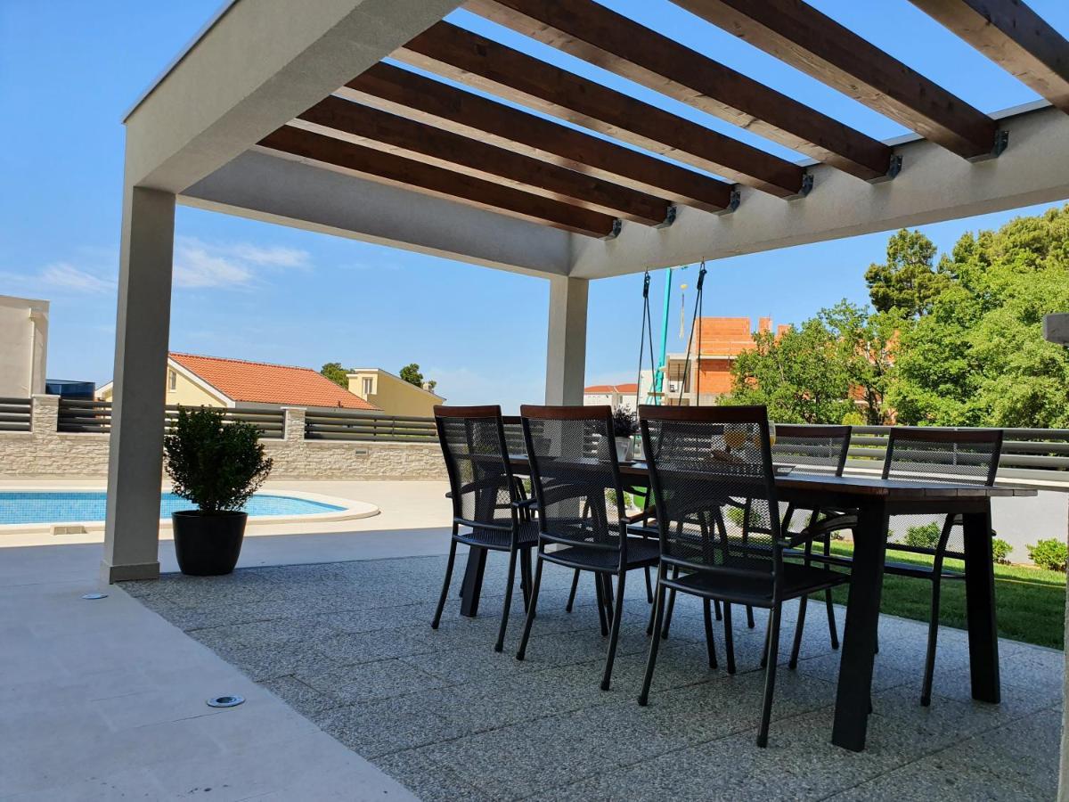 Villa La Vita Baška Voda Buitenkant foto