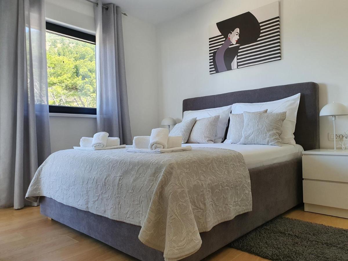 Villa La Vita Baška Voda Buitenkant foto
