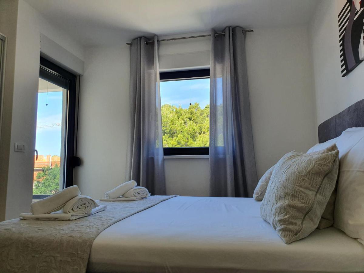 Villa La Vita Baška Voda Buitenkant foto